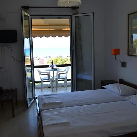 Ioli Casa de hóspedes 3*
